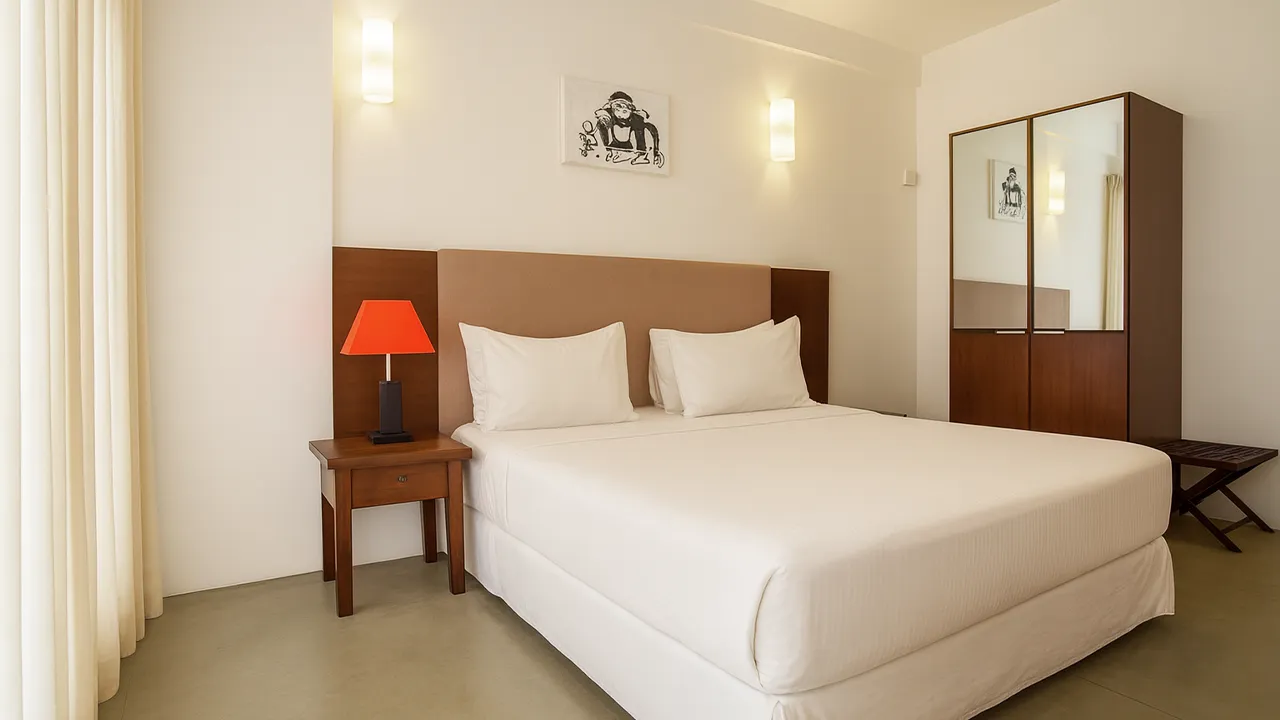 Coral Rock by Bansei