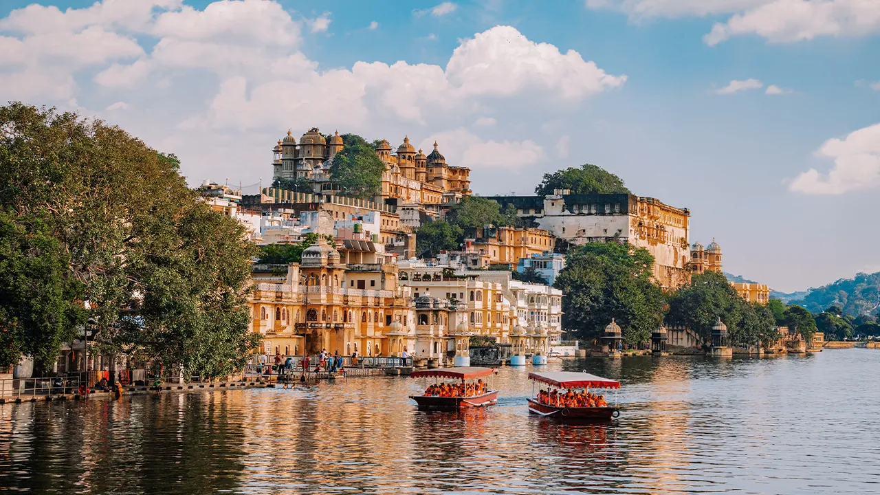 Sunset cruise over Lake Pichola